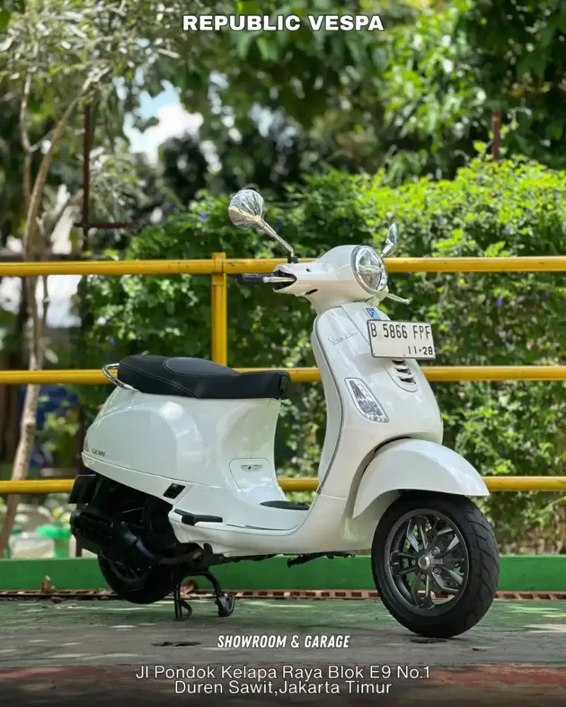 DIJUAL CEPAT PIAGGIO VESPA LX 125 IGET LED TH 2023 PERFECT CONDITION