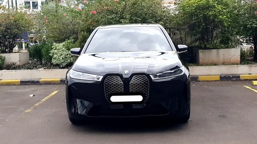 Bmw ix 2023 hitam ev listrik pajak panjang