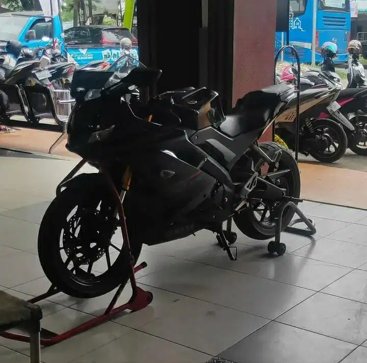 R15 tahun 2018 mulus