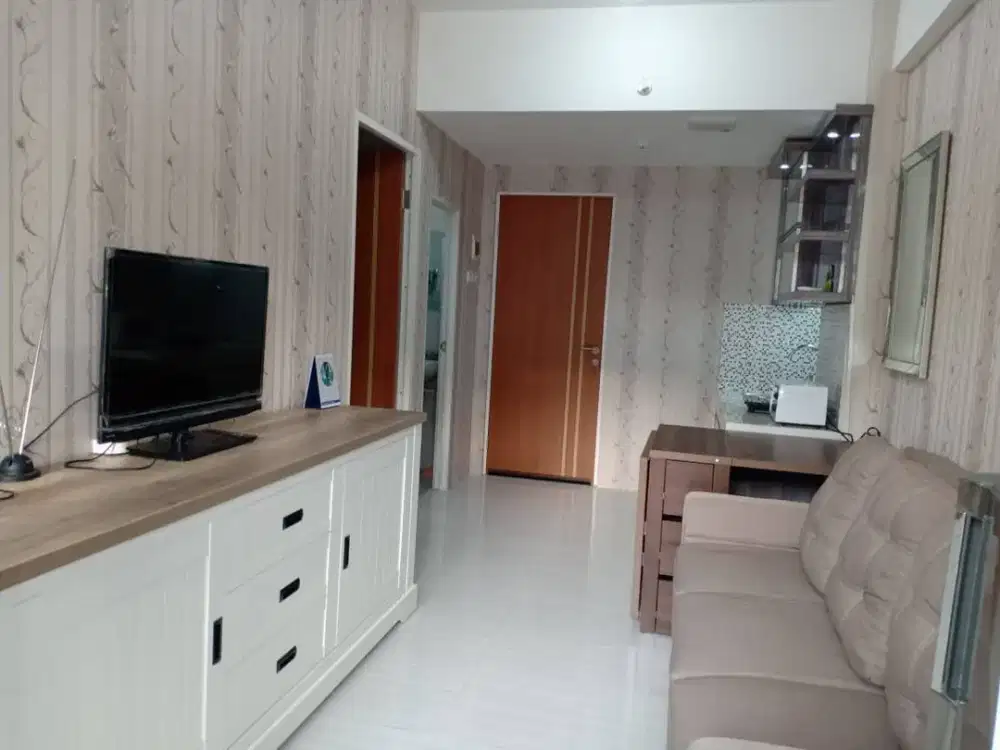 Disewakan unit apart 2BR furnished tower B lt 38  Puncak Dharmahusada , Surabaya Timur
