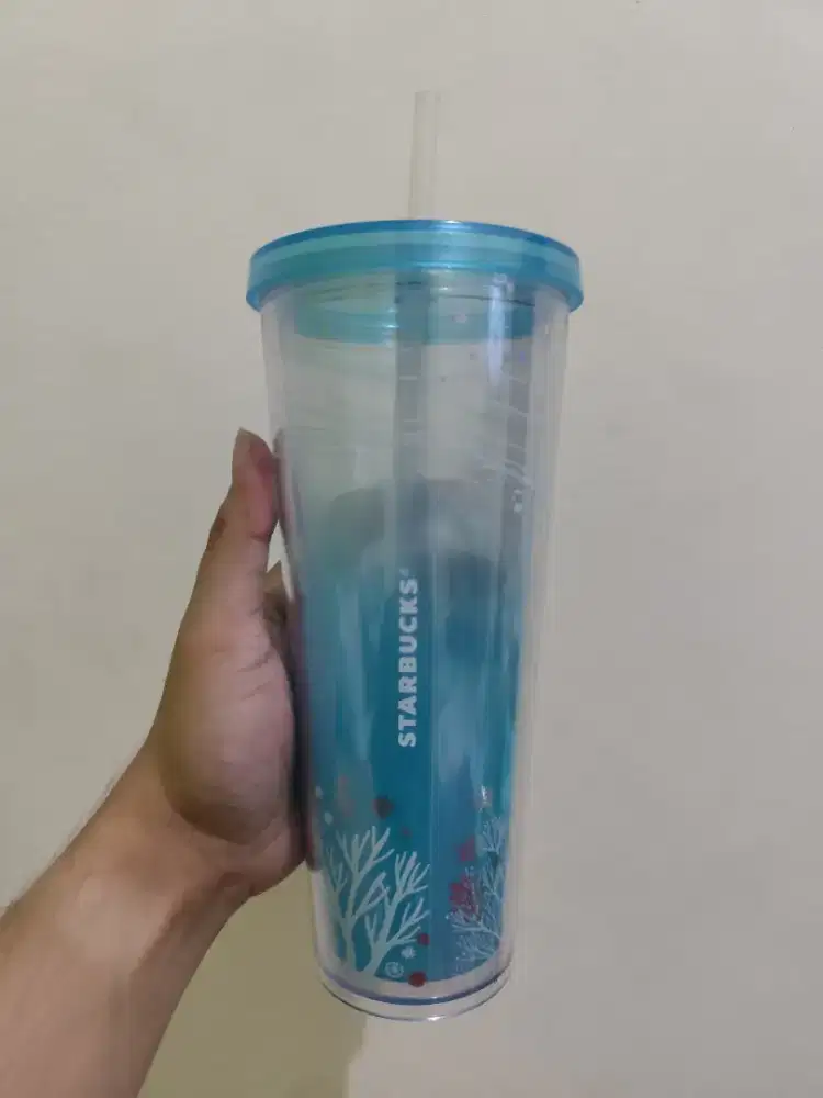Tumbler starbucks edisi mermaid