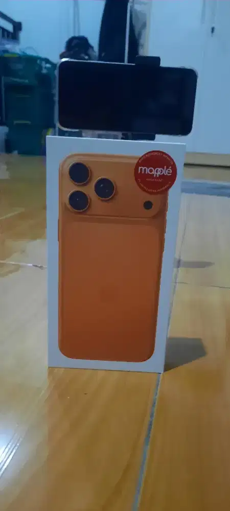 iPhone 17 Promax 2 TB Orange NEW