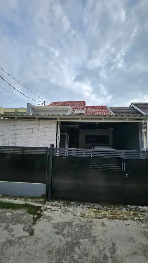 DiJual!! Rumah 1 Lantai dalam Cluster Lokasi Strategis