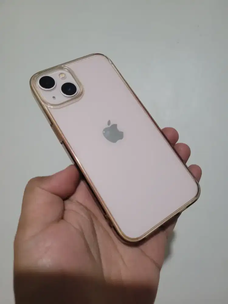 iPhone 13 Pink 256 GB ex iBox