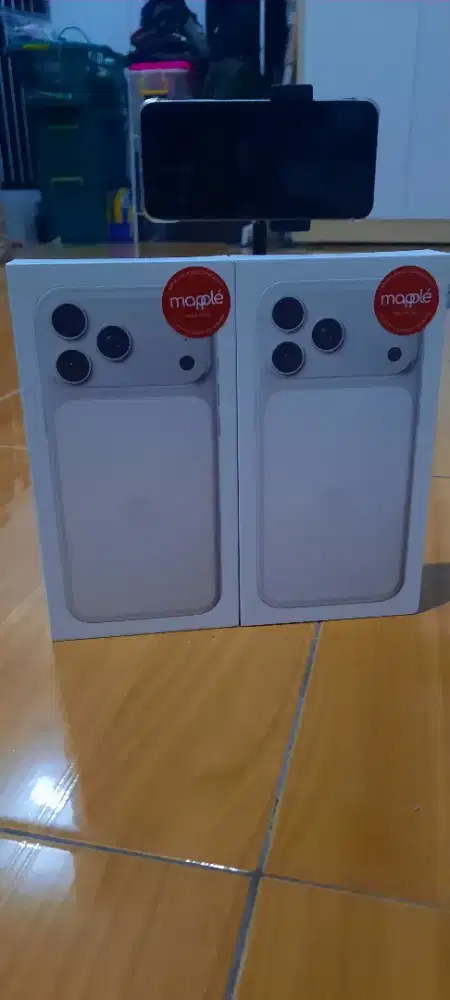 iPhone 17 Promax 256 Silver NEW