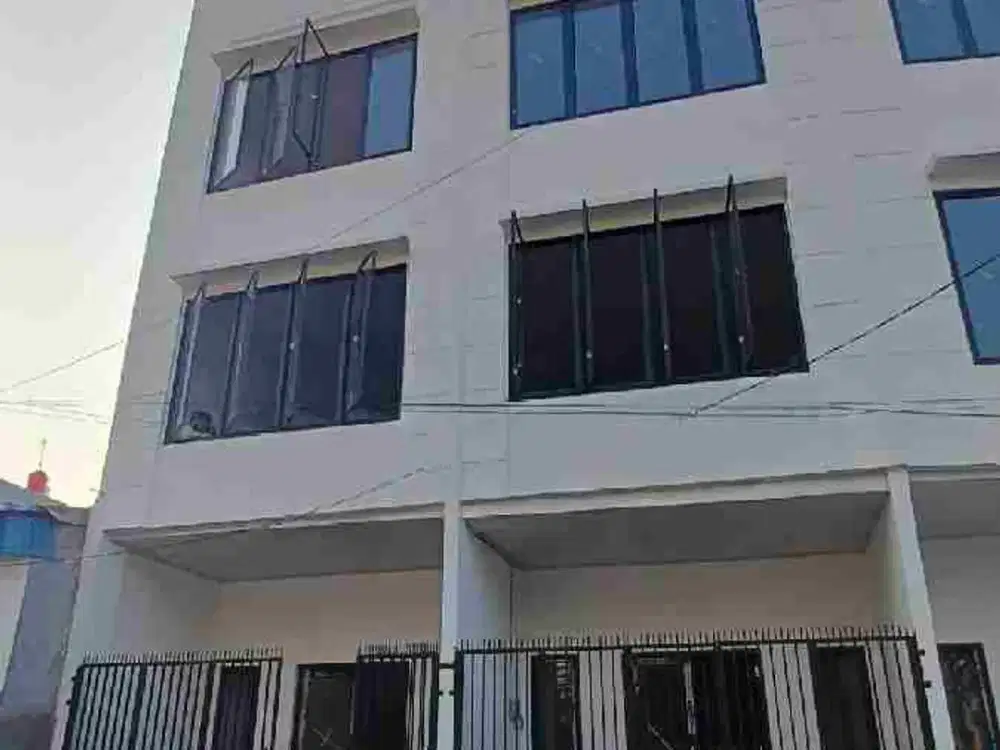 DIJUAL 3  RUKO BARU PADEMANGAN