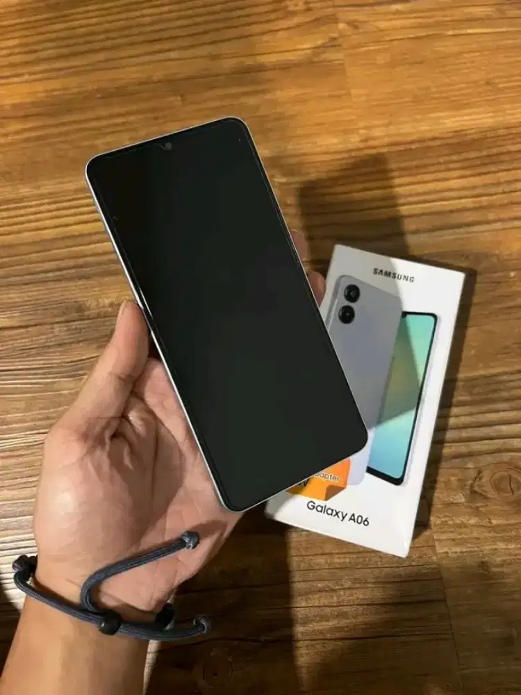 Samsung a06 Ram 4+4/128