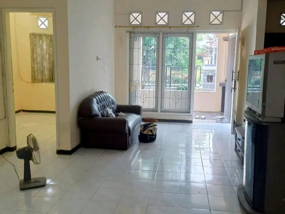 Disewakan Rumah Pondok Mutiara dekat pondok jati dan Tol Sidoarjo