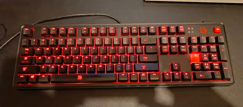 Keyboard gaming mechanical TTesport Mekapro Full - mx cherry blue