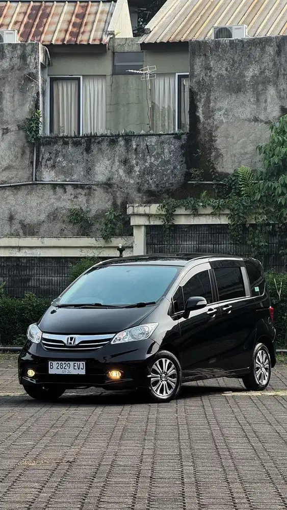 FREED PSD ANTIK LOW KM