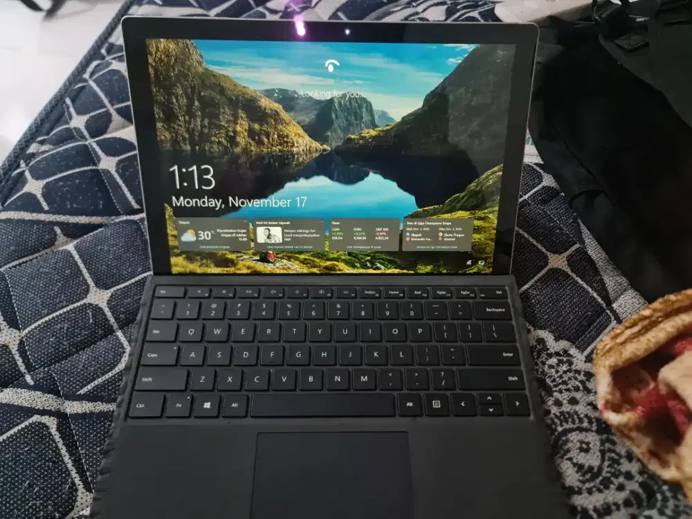 Microsoft surface 5 pro bekas