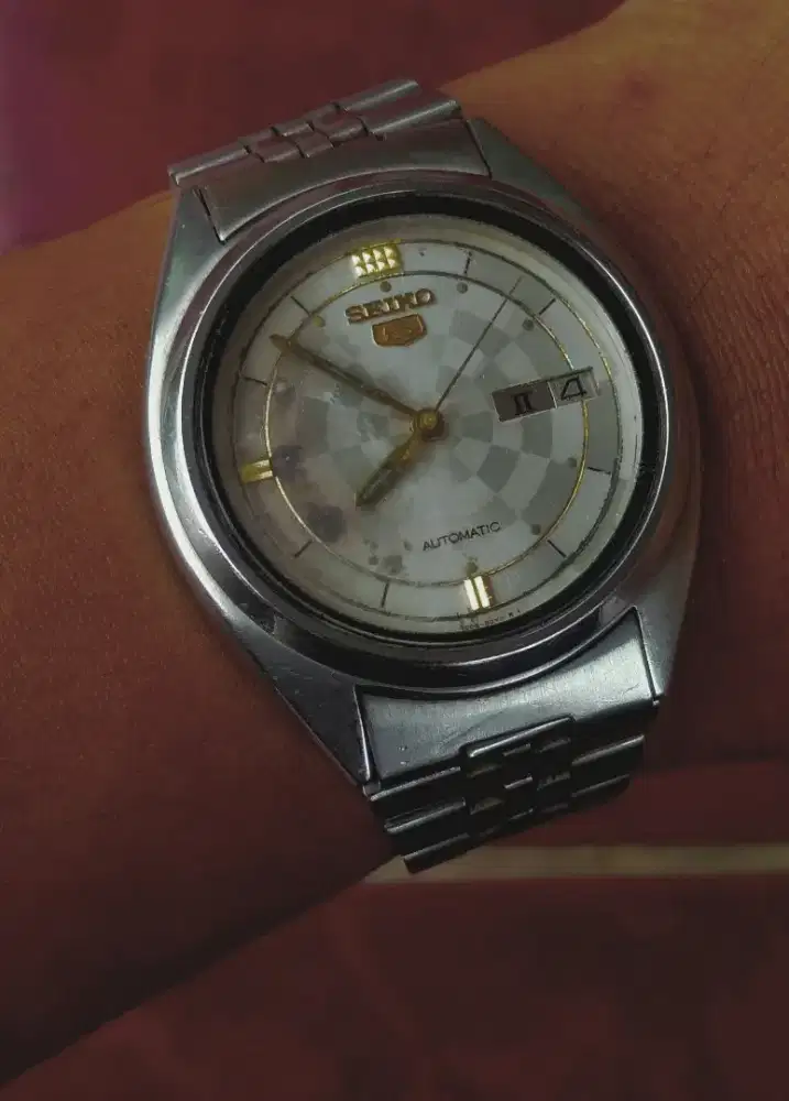 Seiko 7009 dial catur