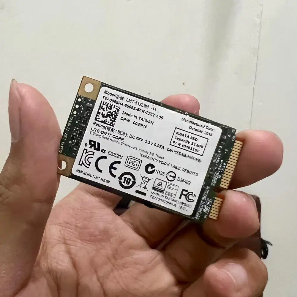 SSD Laptop mSata merek Toshiba 512GB