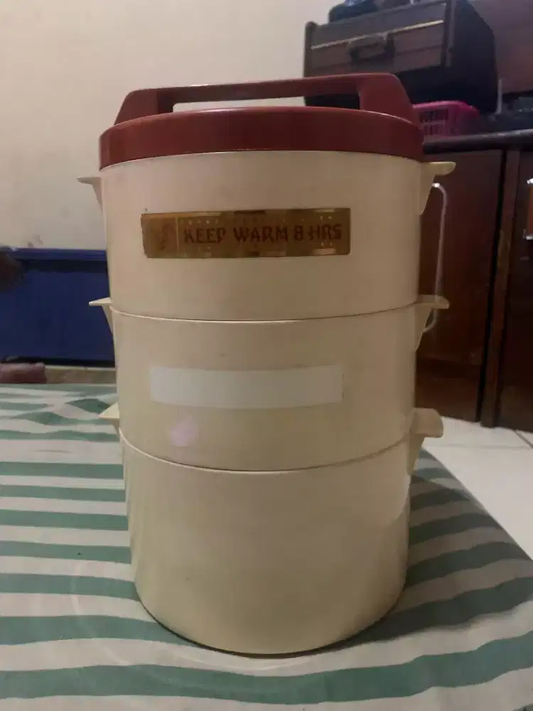 Tempat makan Anak dan dewasa