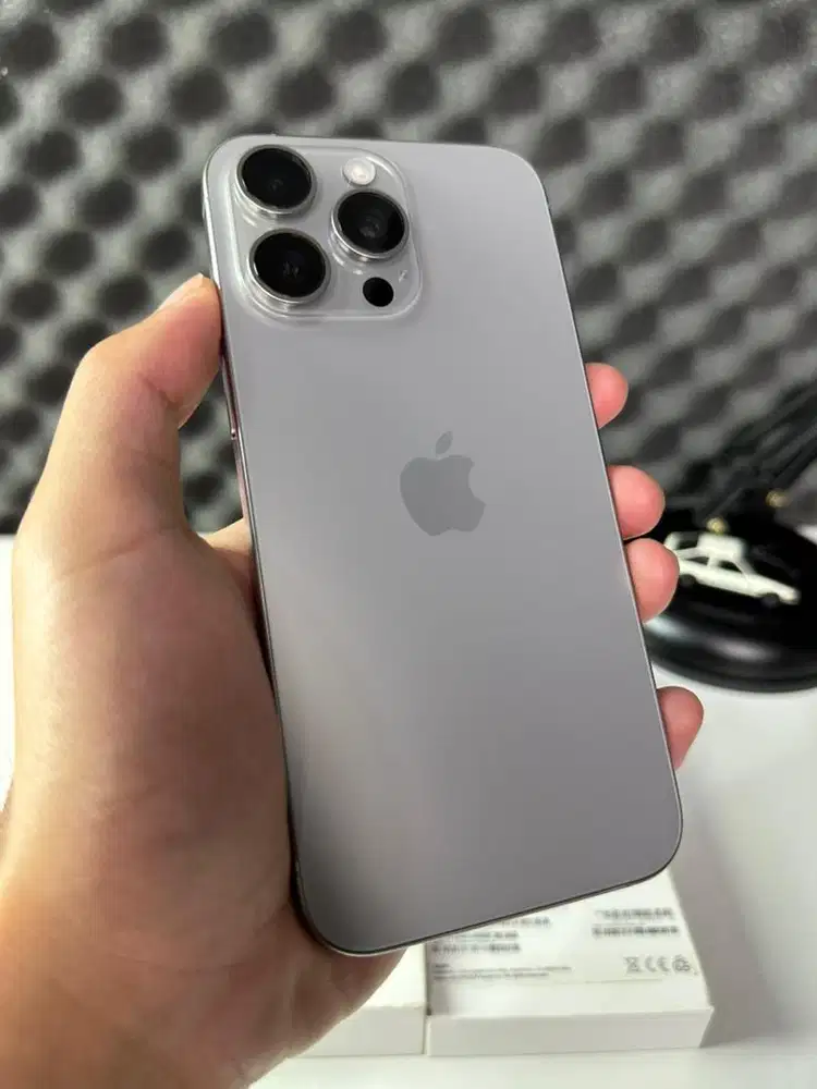 iPhone 15 Pro Max 256gb Natural Titanium Ex iBox