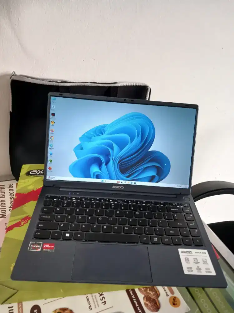 Laptop Axioo Hype 5 Amd Ryzen 5 3500U Ram 8 Ssd 256 Fullset