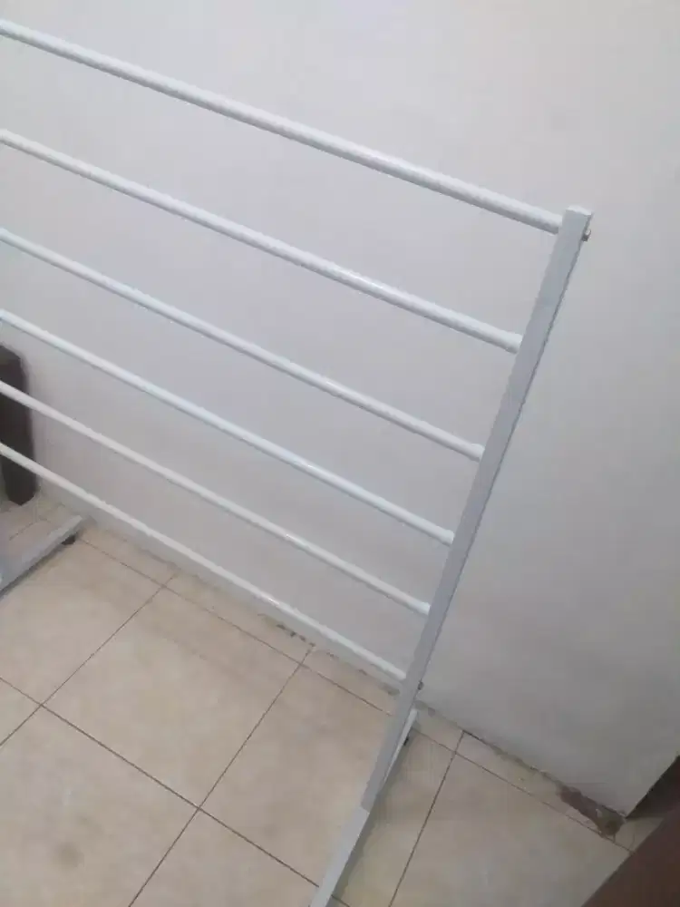 Jual rak rentengan full besi kondisi bagus no