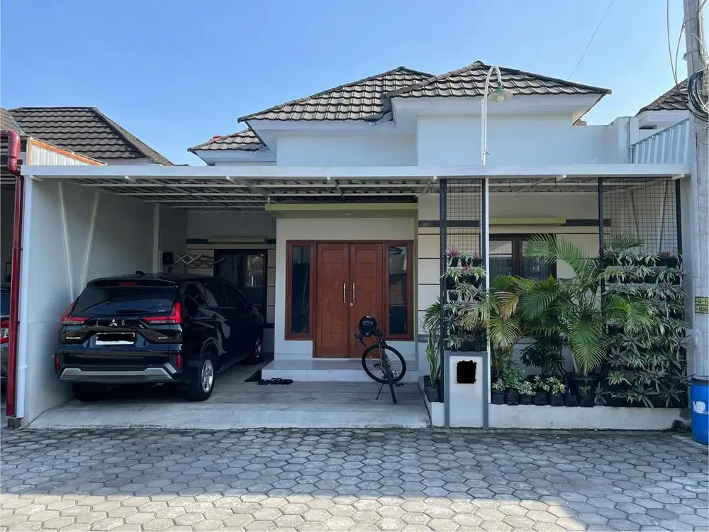 Dikontrakkan rumah full furnished dekat kota gede, kampus UAD & UPN