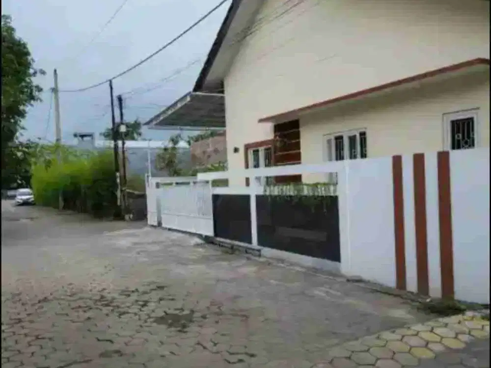 RUMAH CANTIK DI GRAHA MUKTI RESIDENCE PEDURUNGAN SEMARANG