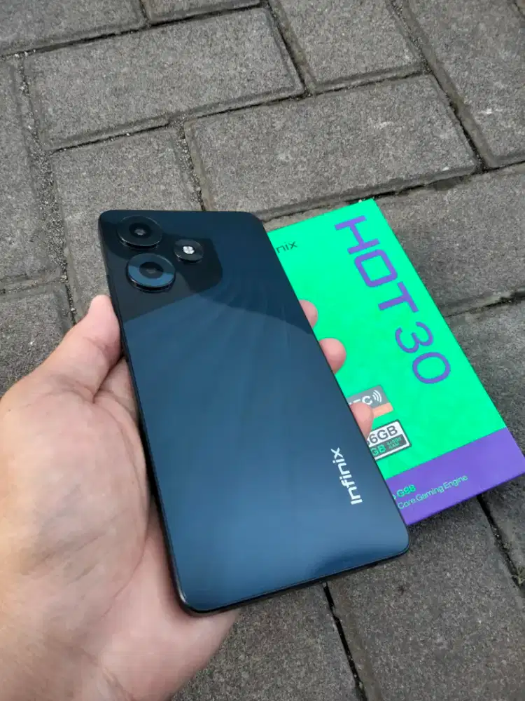 Infinix Hot 30 8GB/256GB