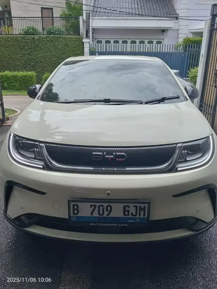 BYD Dolphin long range 2025