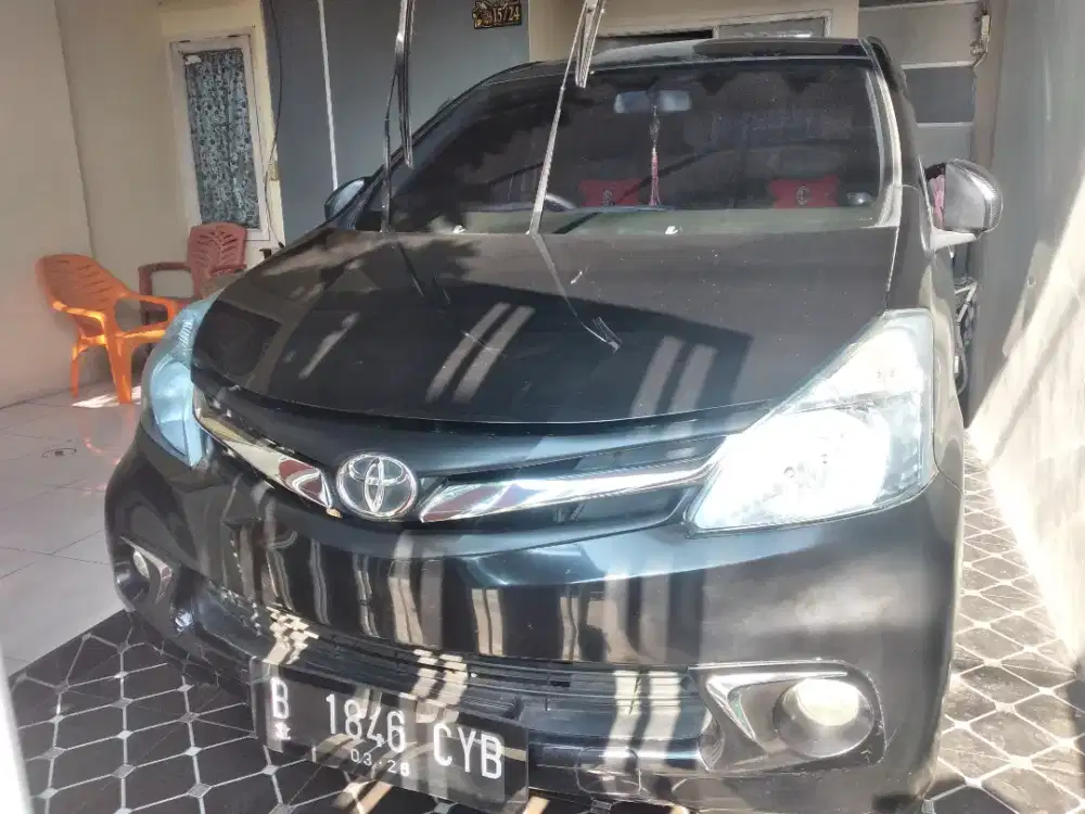 Toyota avanza G matic thn 2013