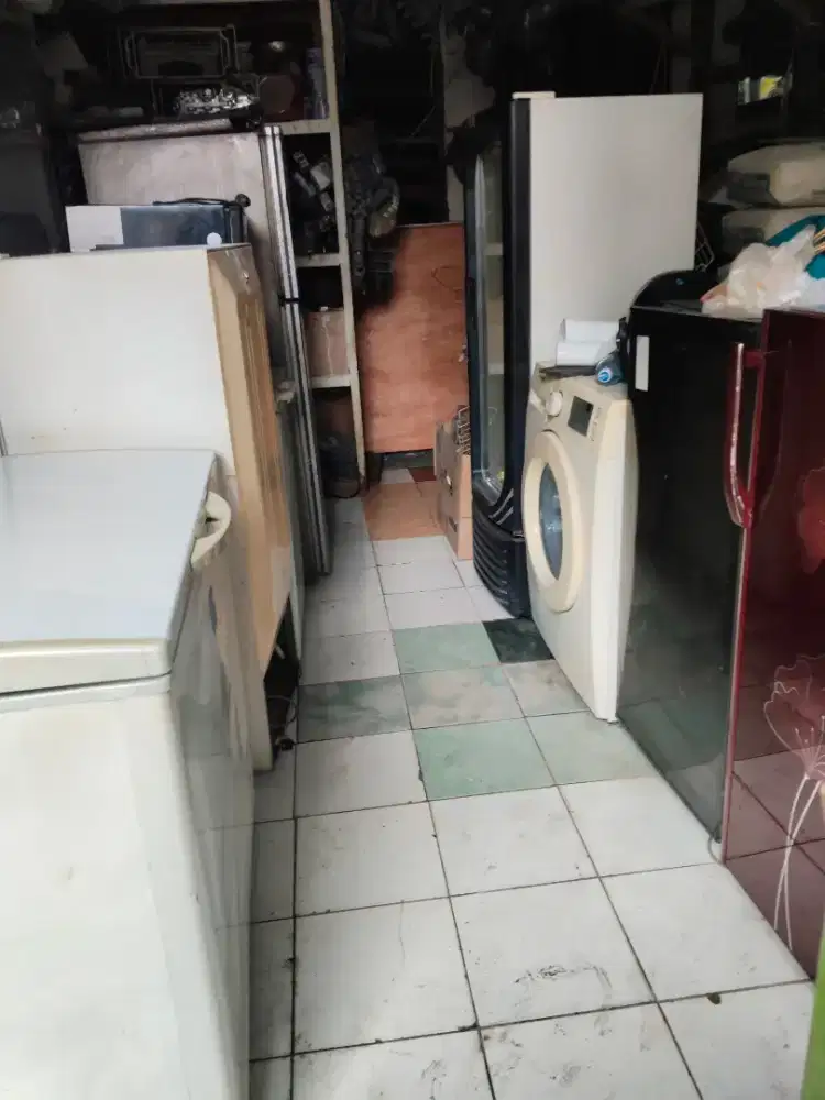 Dicari kulkas showcase freser rusak normal siap ambil