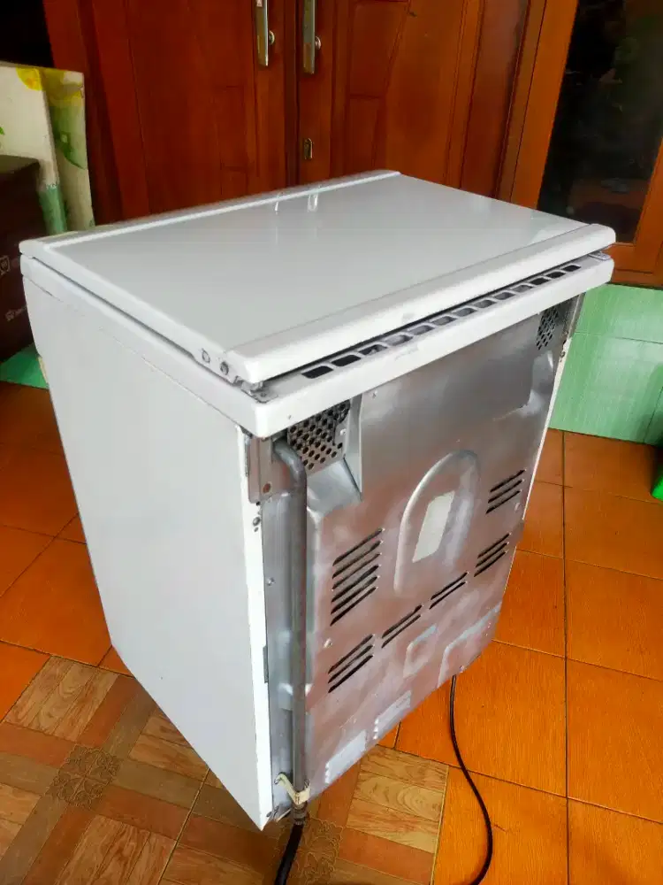 Kompor gas oven Siap Pakai dan Siap Kirim.