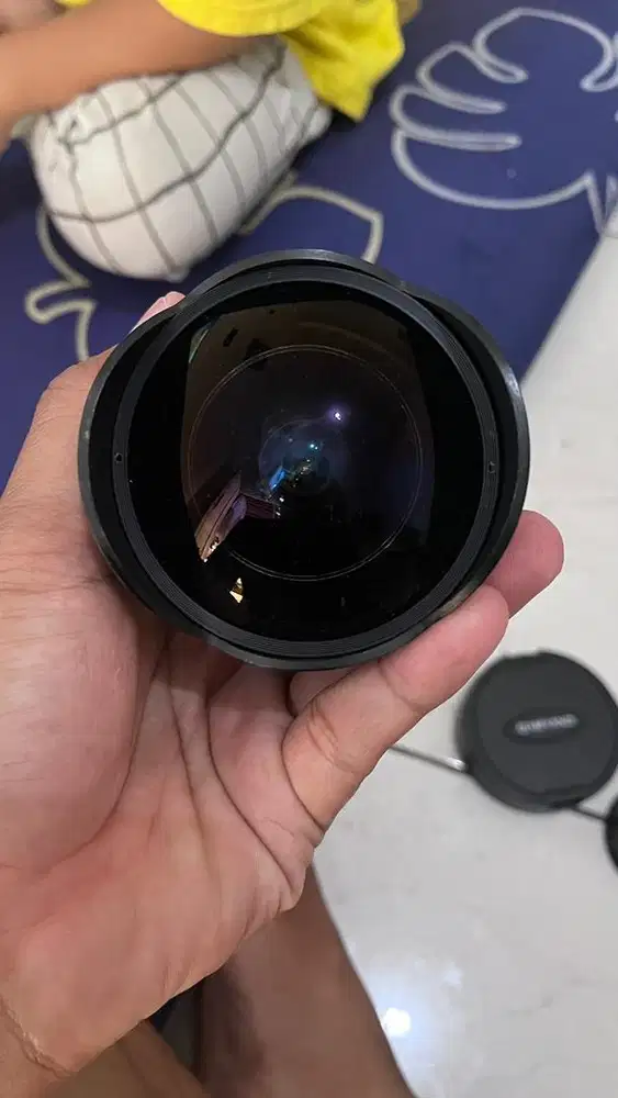 Lensa fisheye merk samyang