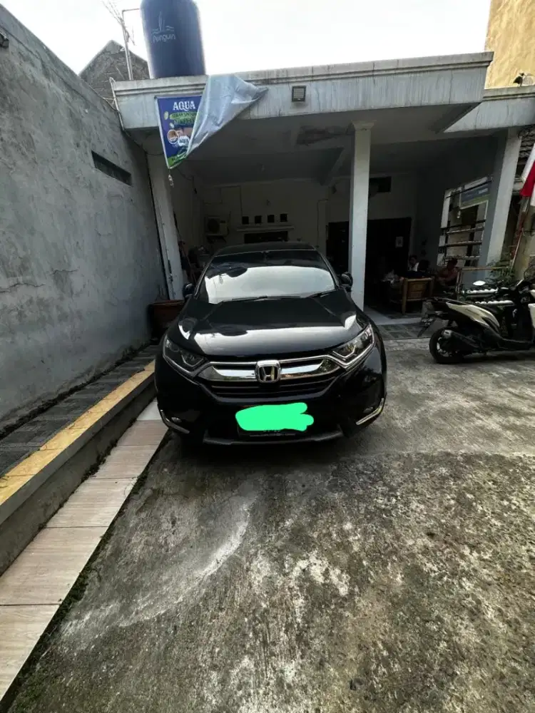 Honda CRV Turbo AT 1.5 (not Prestige)
