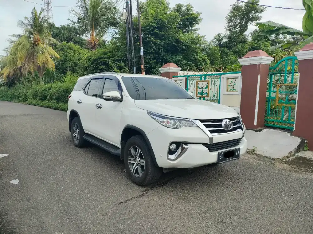 Toyota New Fortuner 2,4 G M/T 2016