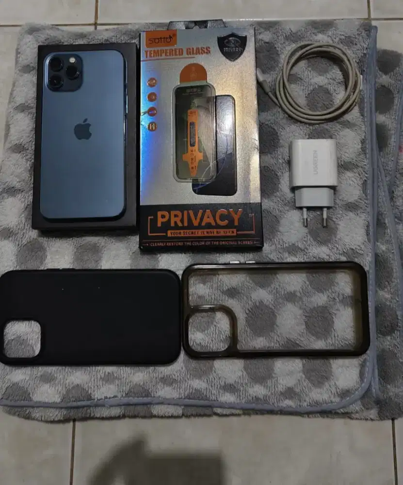 iPhone 12 promax 128gb iBox, free chasing 2. Fullset!