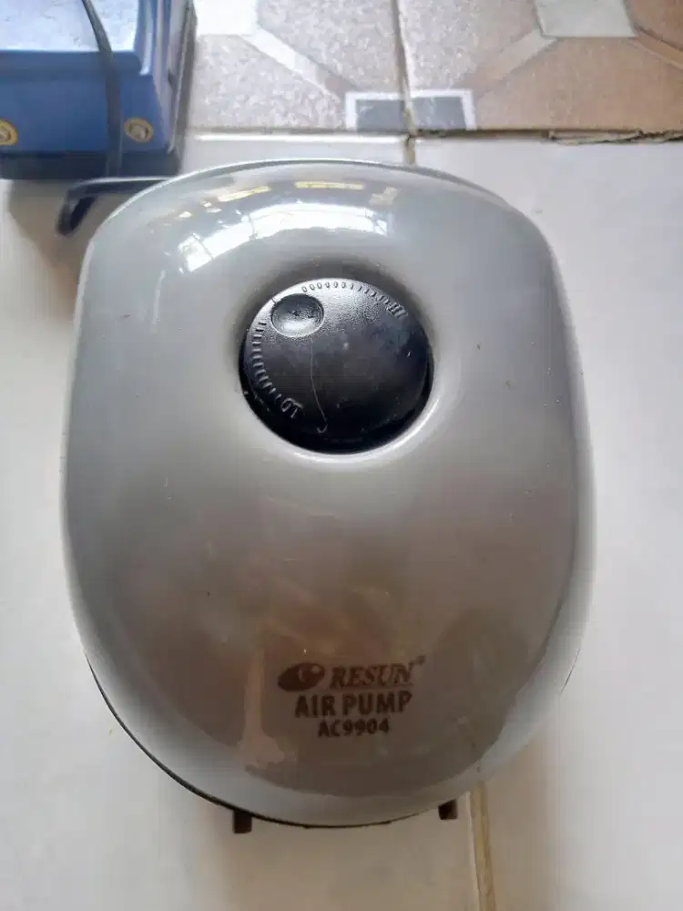 Resun air pump AC9904