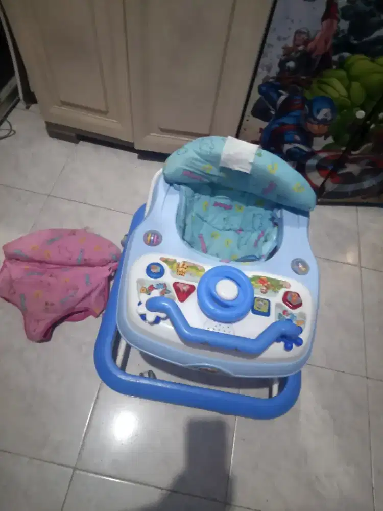 FAMILY Baby Walker + Dudukan lagi
