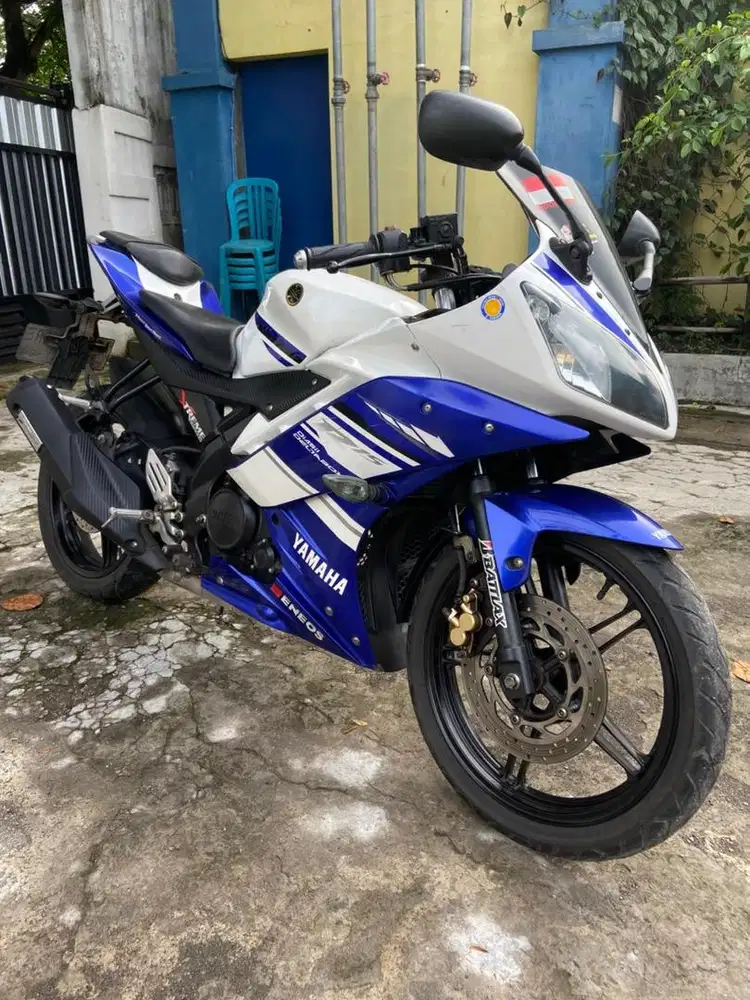 Yamaha YZF R15 2014 like new terawat