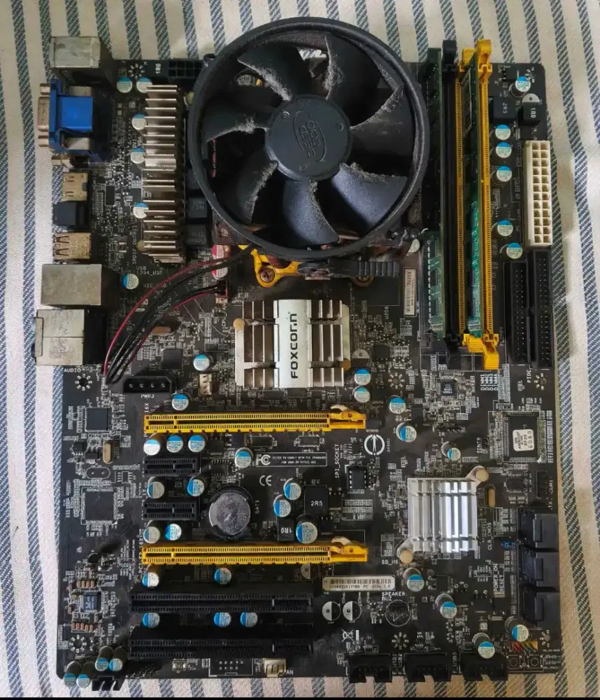 Paketan Motherboard