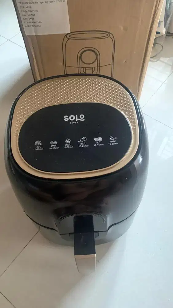 Air Fryer Solo Bekas