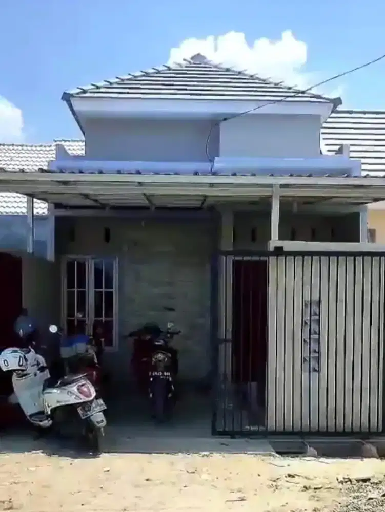 DIJUAL RUMAH MINIMALIS & MODERN SIAP HUNI GEDANGAN