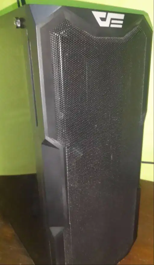 PC Gaming Ray Tracing Garansi Panjang