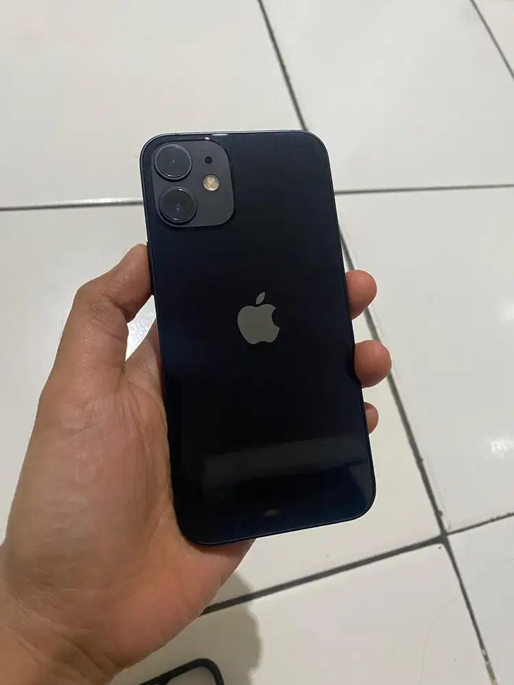 Iphone 12 mini second
