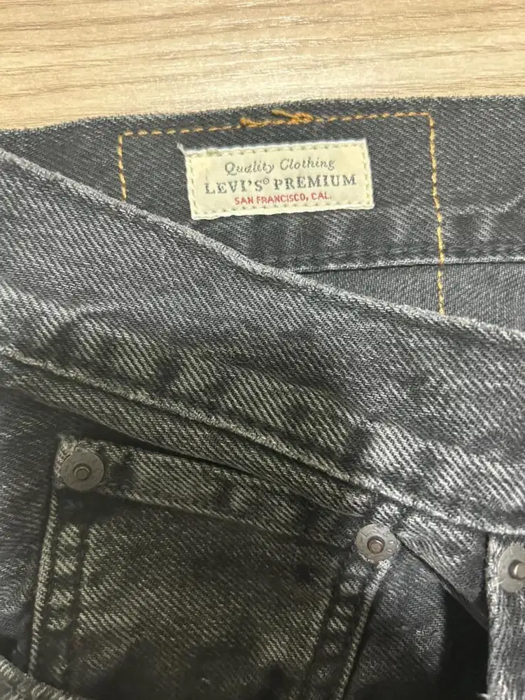 levis jeans black
