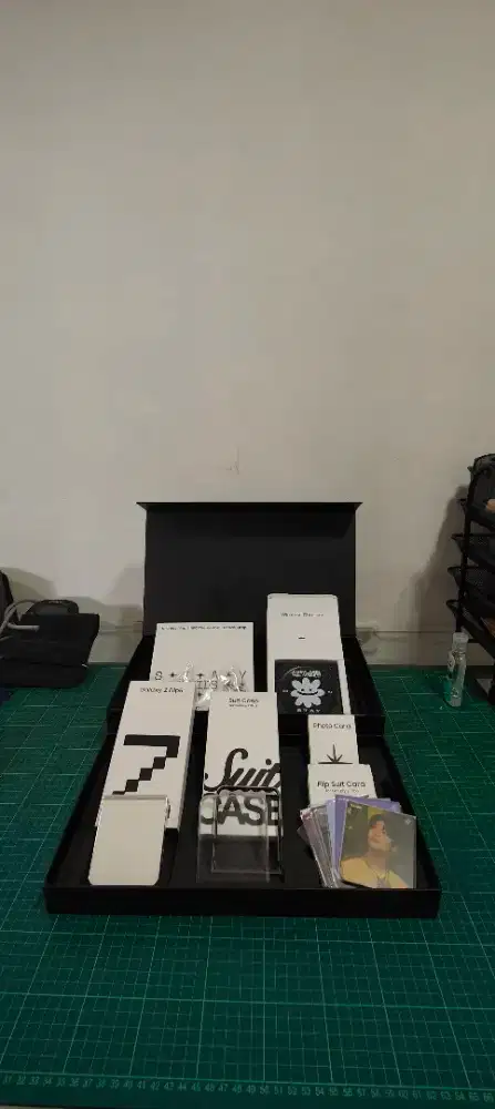 SAMSUNG GALAXYZ FLIP 5 8GB/256GB STRAY KIDZ 3DITION (LIMITED) - CREAM