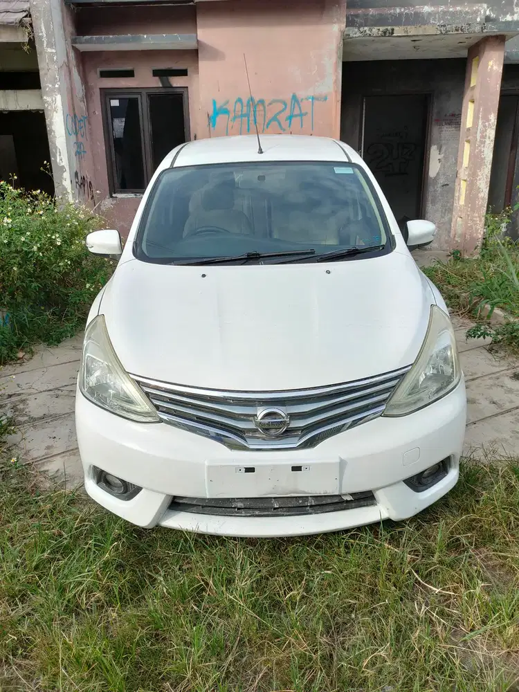 Nissan Livina XV manual