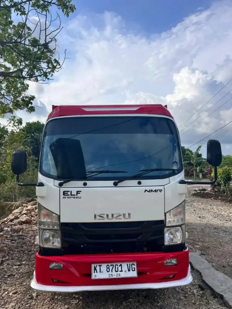 Isuzu elf nmr81 th 2022 pemakaian 2023 Euro 4