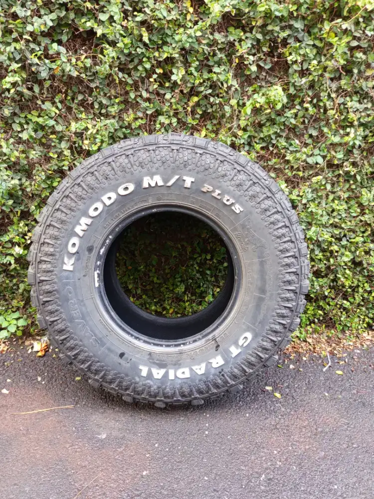 Ban M/T 33x10,25x15 GT RADIAL