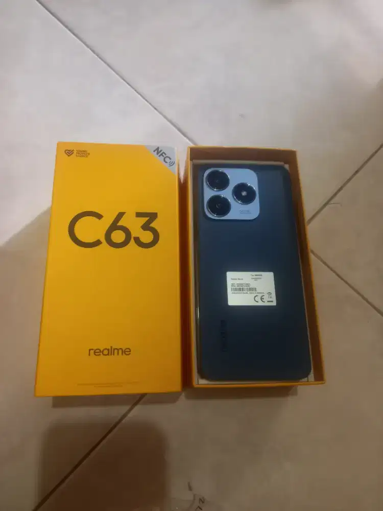 Realme C63 6/128