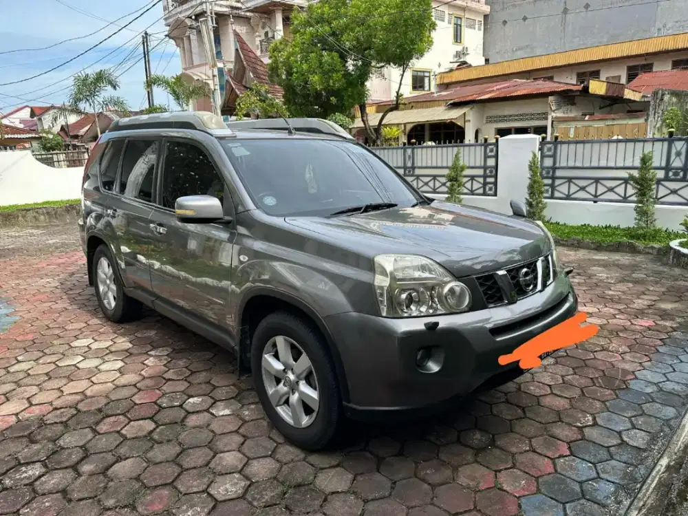 Dijual Nissan Xtrail  2.5 CVT AT  2011 Tangan Pertama