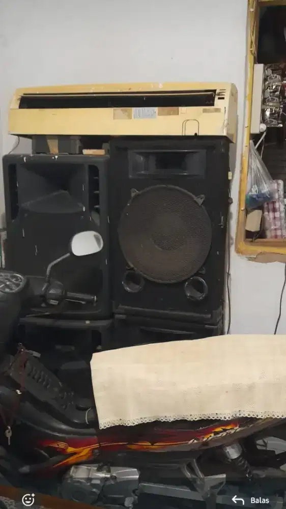 Jual speaker 15 inchi plus Power ampli  borongan Nego