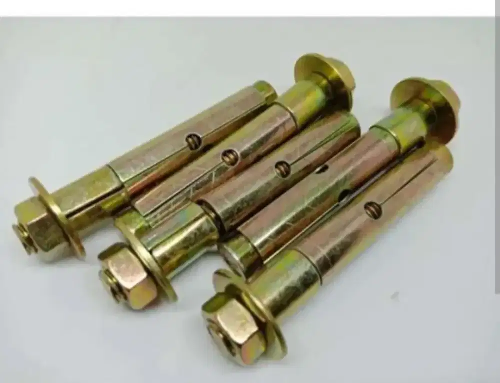 Dinabolt m8 x 6,5 cm