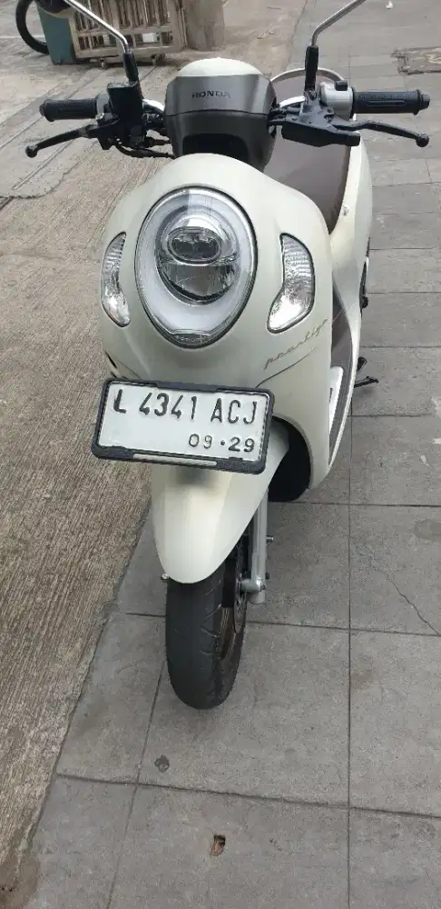 Scoopy Prestige th 2024 istimewa Remot lengkap pjk  09-2026